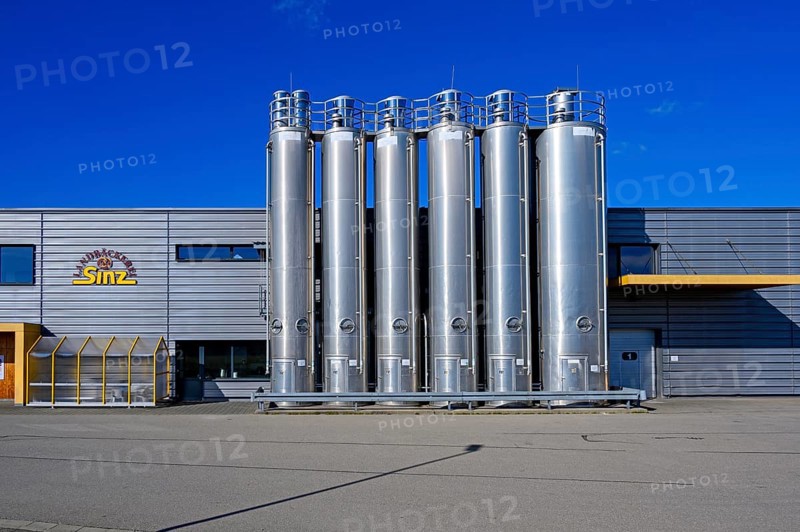 Steel silos for flour
