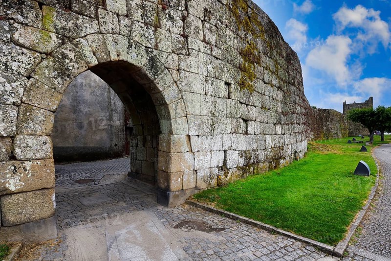 Oak's Gate