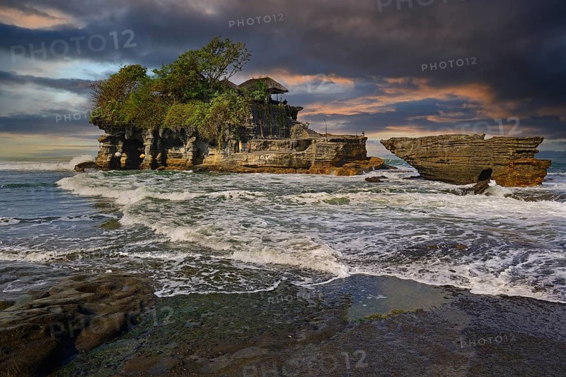 Sea temple Pura Tanah Lot