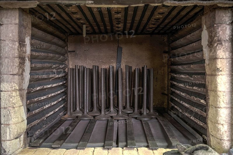 Oven for annealing and tempering valves in the former valve factory