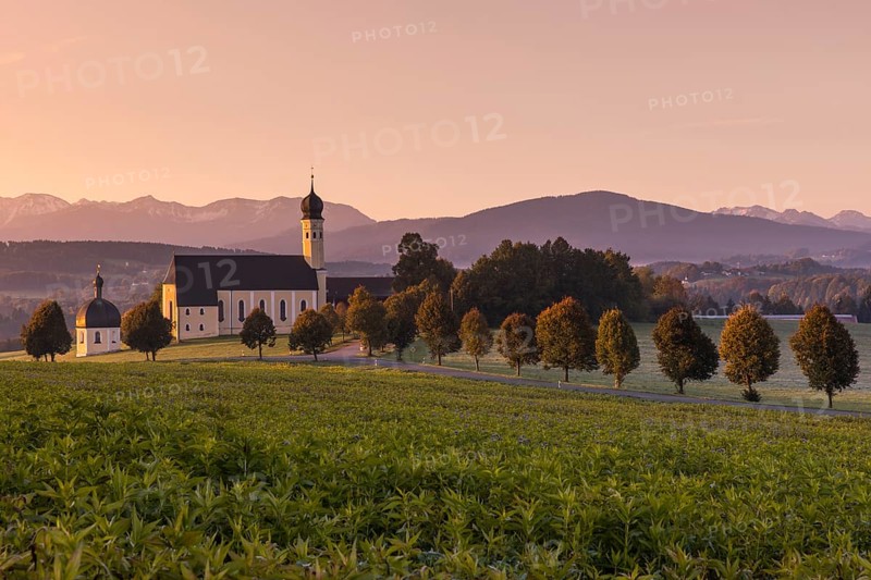 Pastel colours at sunrise at the Wilparting pilgrimage church