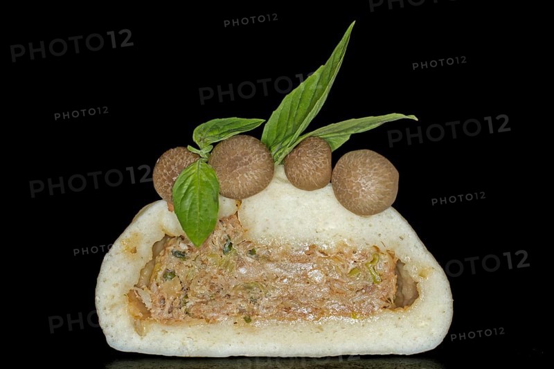 Halved bhan bao