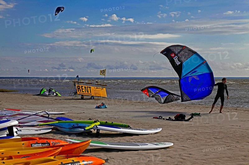 Kitesurfer