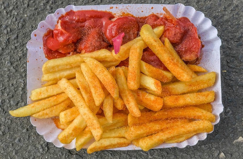 Currywurst with fries from Curry 36