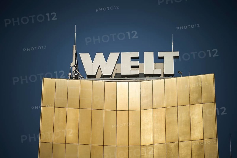 Writing Daily newspaper Welt