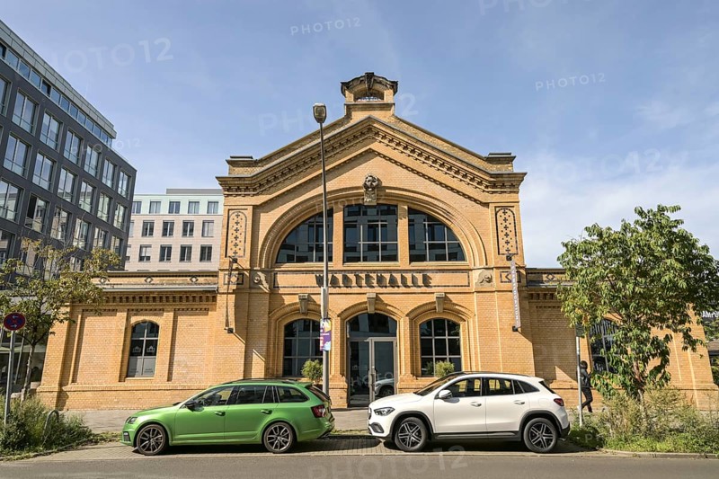 Waiting hall