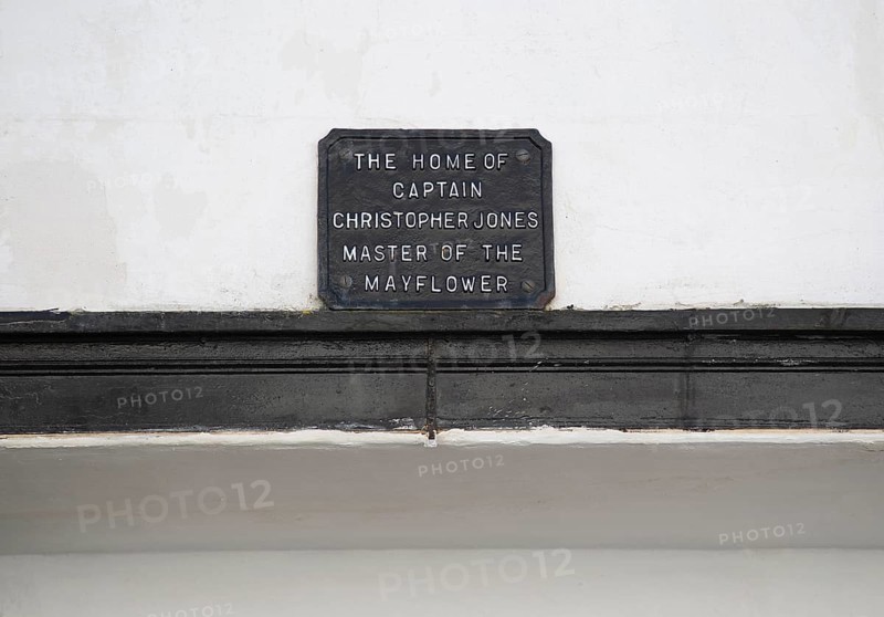Captain Christopher Jones of the Mayflower memorial plaque on his house