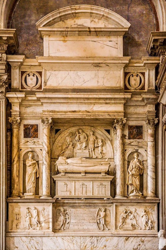 Funeral monument of Doge Alvise Mocenigo by Lorenzo Bregno
