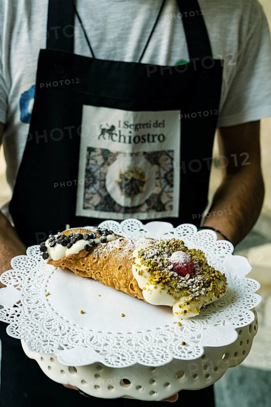 Cannoli at the confectionery of the Santa Caterina monastery