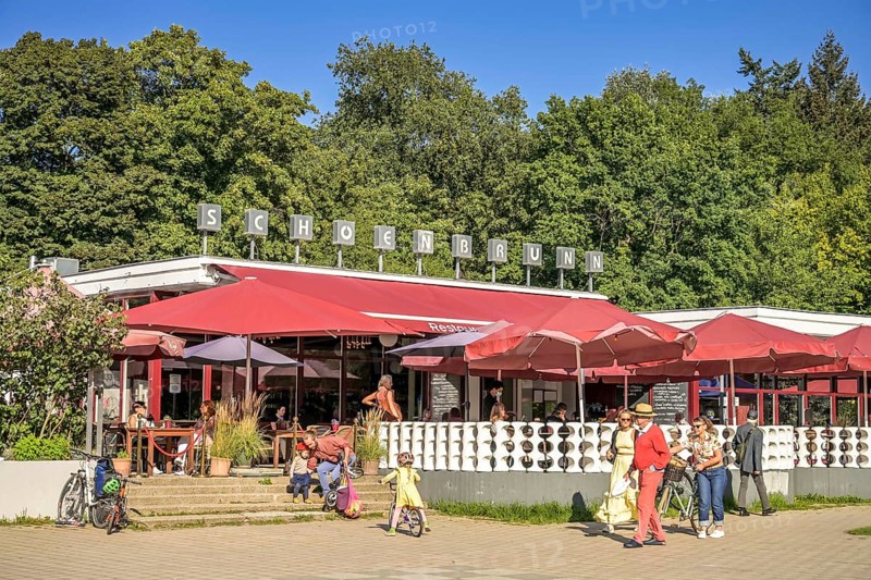 Cafe Schoenbrunn