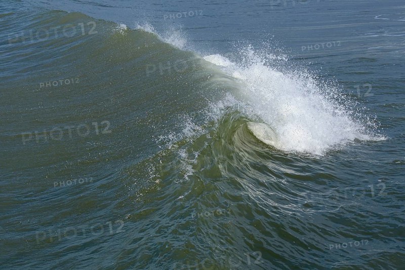 Breaking Wave