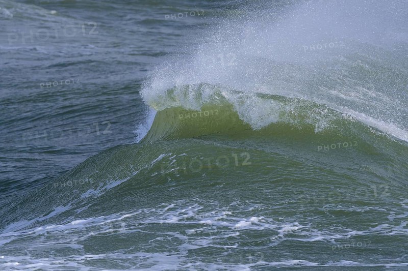 Breaking Wave