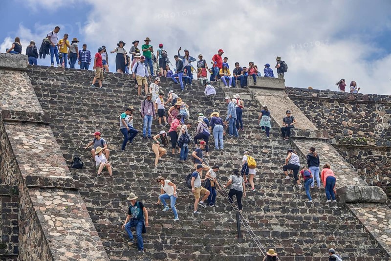 Pyramid of the Moon Piramide de la Luna