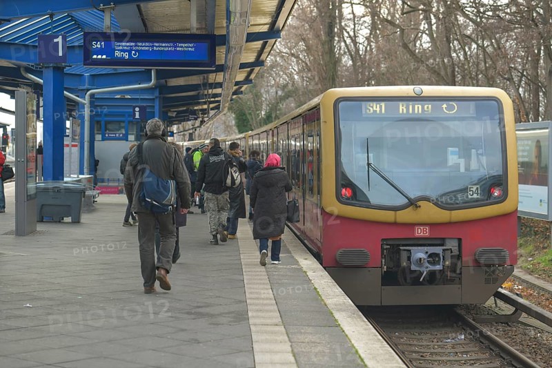 S-Bahn at Treptower Park S-Bahn station