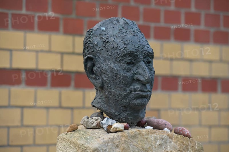 Grab Egon Bahr