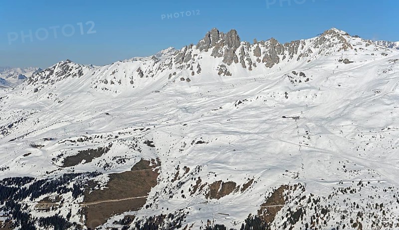 Saulire peak