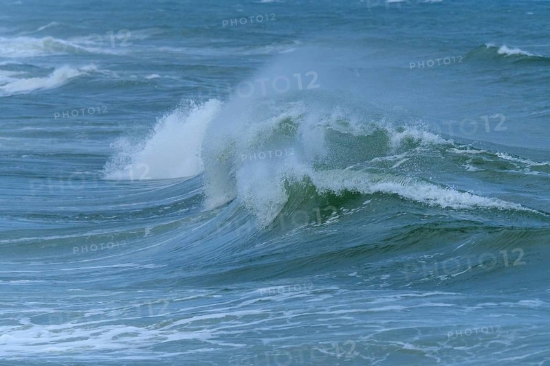 Breaking Wave