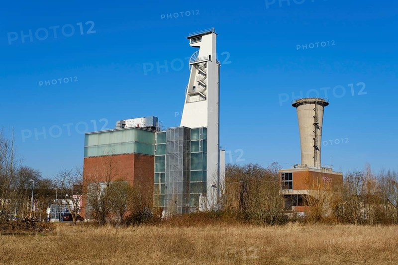 Shaft IV winding tower with machine hall and Consol Theatre in Consol Park