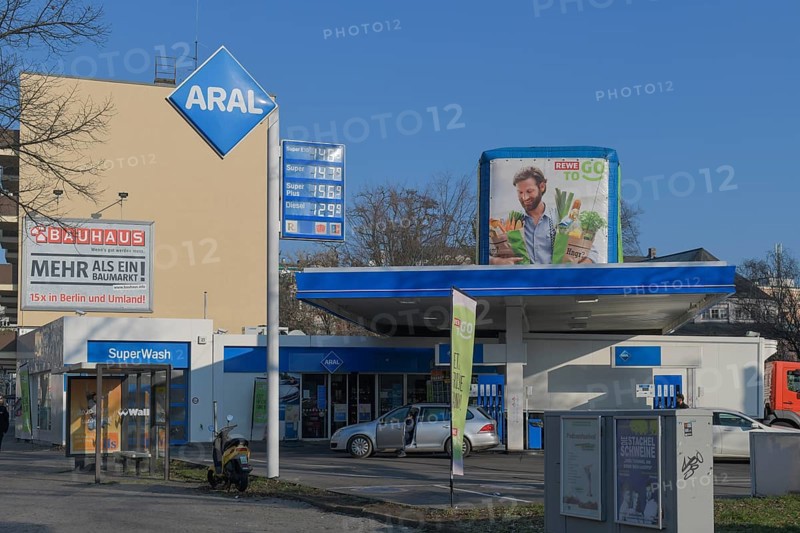 Aral petrol station