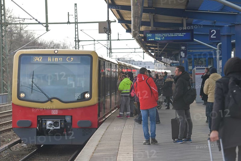 S-Bahn at Treptower Park S-Bahn station