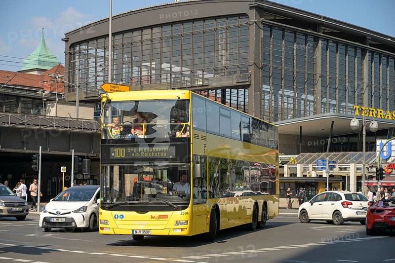 Bus 100