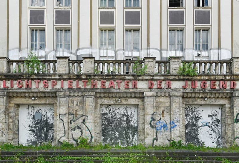Altes Kino Lichtspieltheater der Jugend