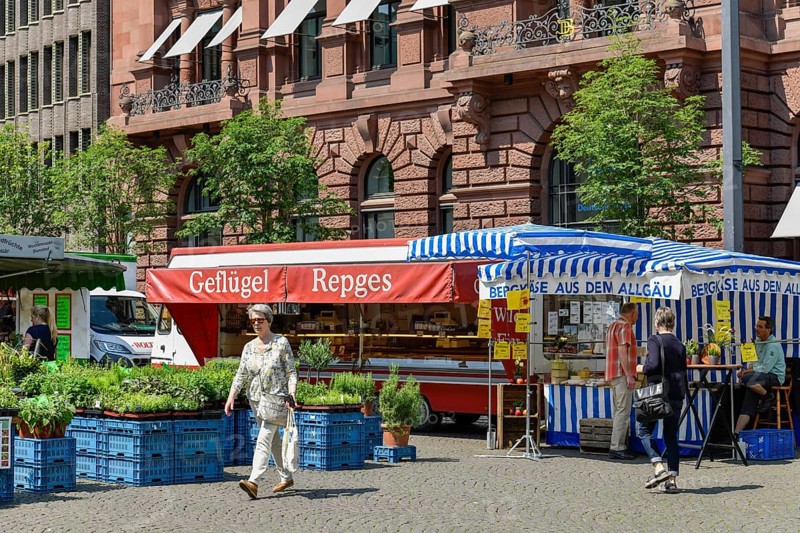 Weekly market