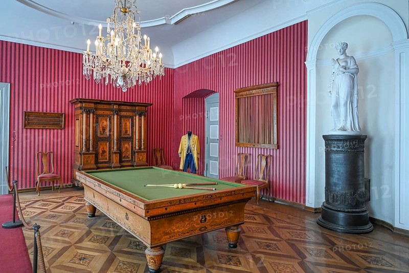 Red Salon
