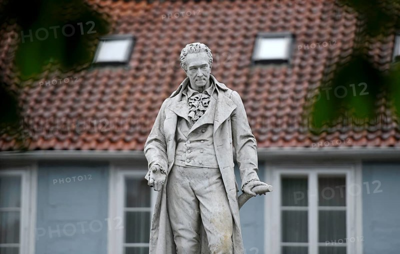 Albrecht Thaer Monument