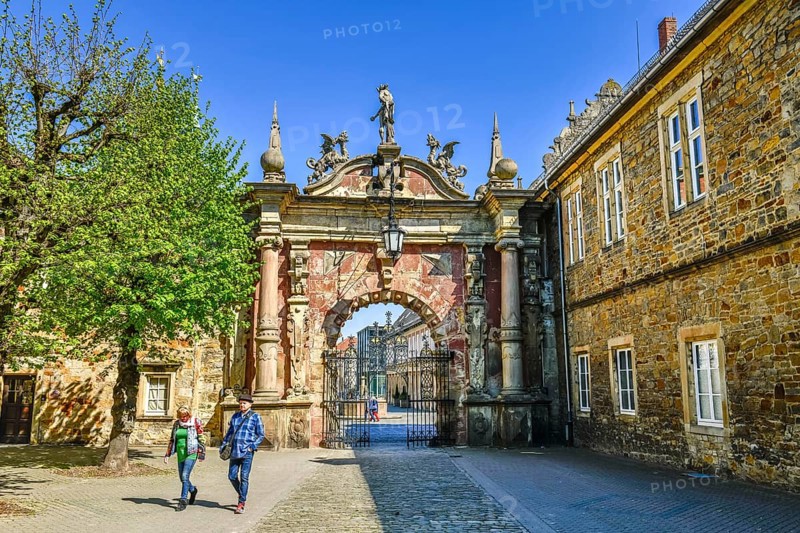 Palace portal
