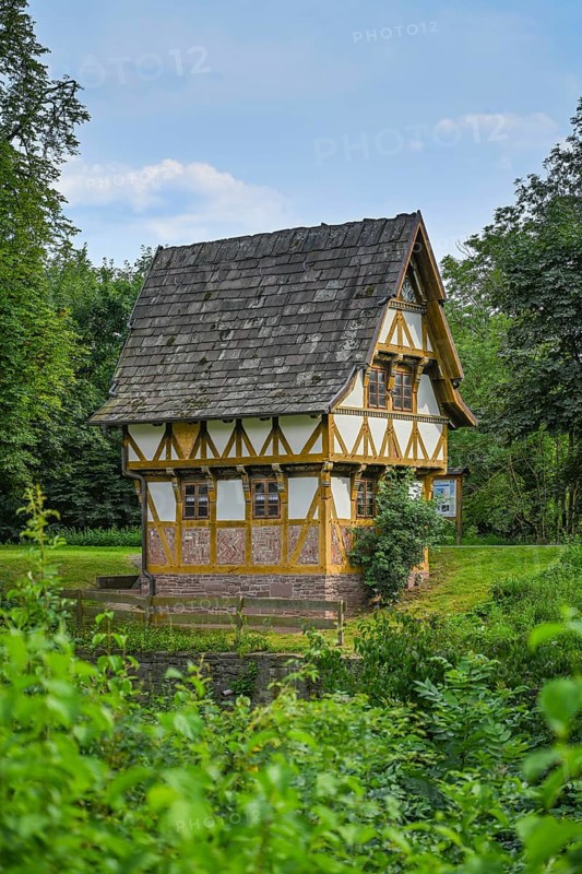 Old gauge house on the Weser