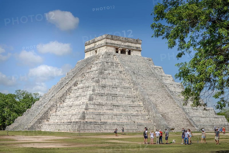 Pyramid of the Kukulcan El Castillo