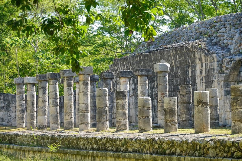 Warrior Temple Templo de los Guerreros with the Hall of 1000 Pillars