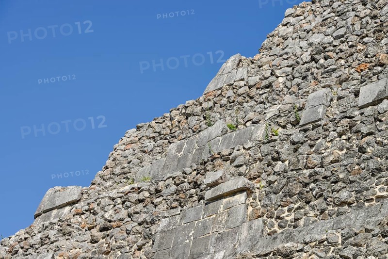 Pyramid of the Kukulcan El Castillo