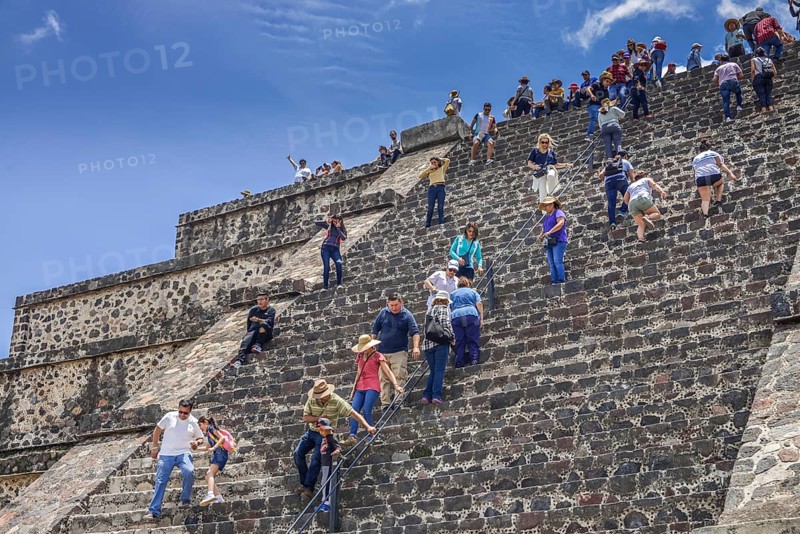 Pyramid of the Moon Piramide de la Luna