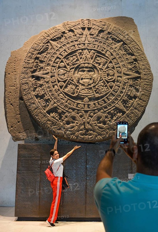 Aztec calendar Piedra del Sol