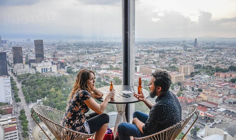 Nivel 40 SkyBar