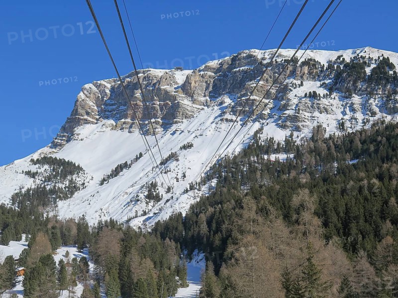 Cable car to the Seceda