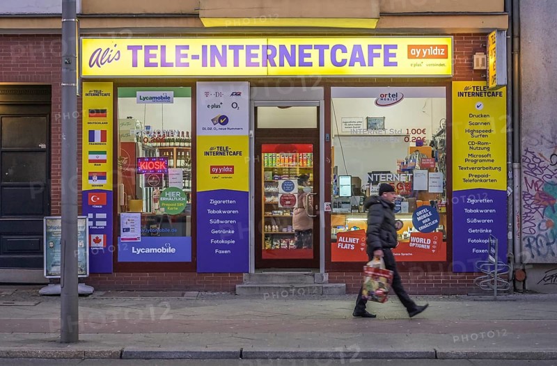 Internet Cafe