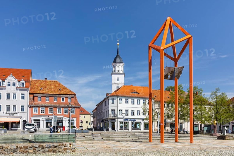 Steel sculpture on the market square