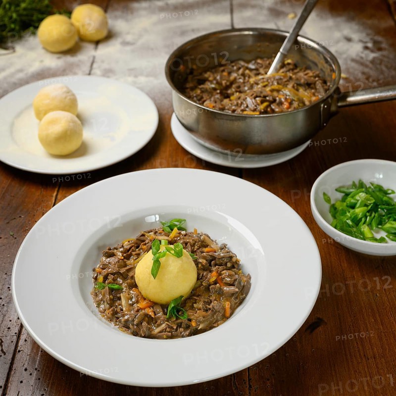 Goulash with chanterelles