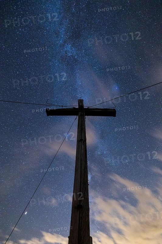 Milky Way above the summit cross of Portlakopf