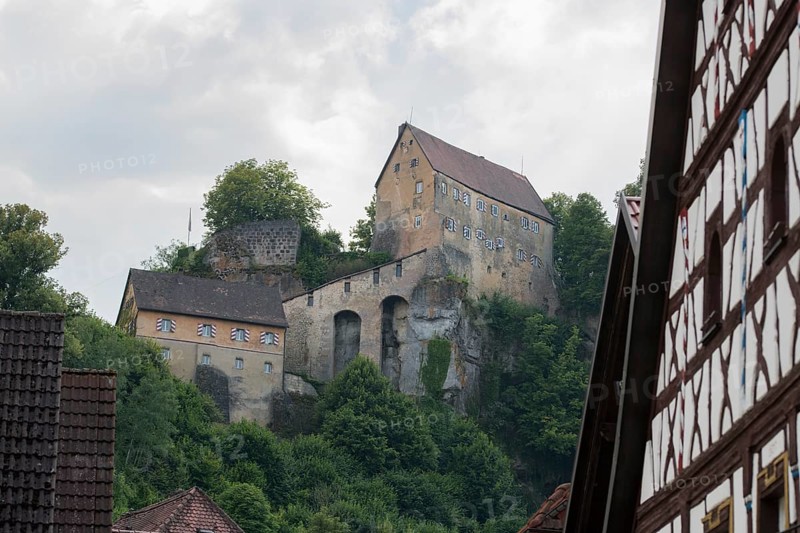 Pottenstein Castle