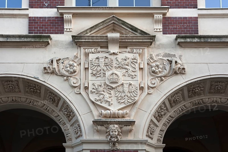 Old city coat of arms of Goerlitz above the entrance portal of the primary school