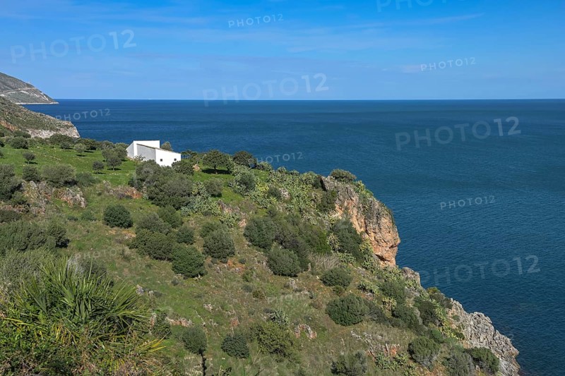 Coast at Pizzo des Corvo in the Zingaro Nature Reserve