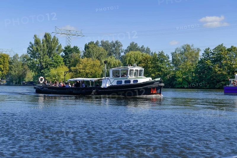 Excursion steamer Jimmy