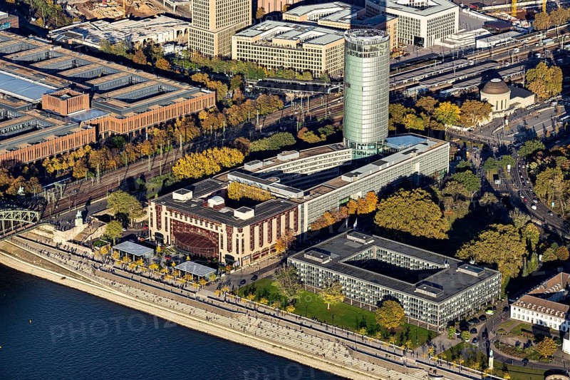 Hotel Hyatt Regency and office tower Koeln-Triangle