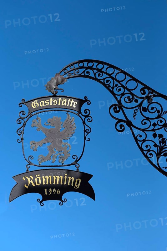 Nose sign of a former inn Goldener Greif