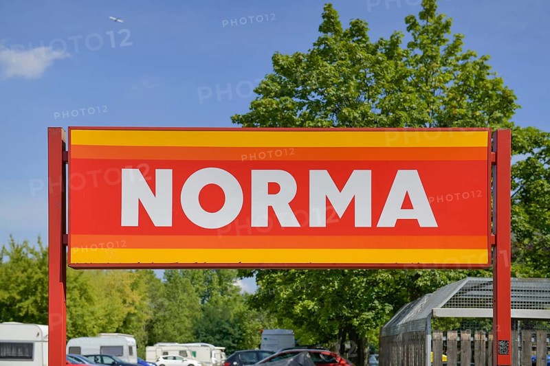 Sign Norma Market