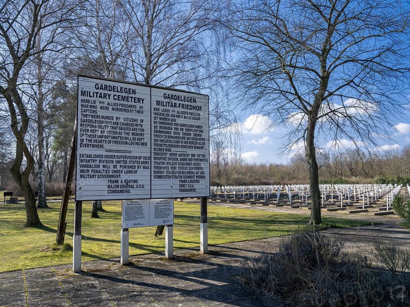 Isenschnibbe Gardelegen field barn memorial